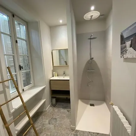 Du Puits Sainte Claire Appartement Courçon